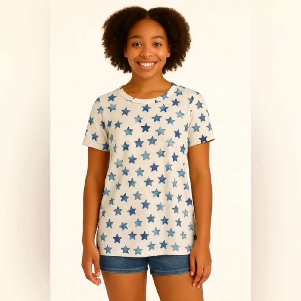 Chaser Women’s White Blue Star Short Sleeve Sweater Tee NWOT S #1631